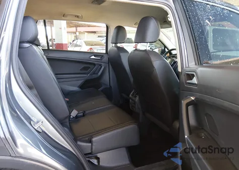 2020 Volkswagen Tiguan 2.0T Se/2.0T Se R-Line Black/2.0T Sel из США, поврежденный, VIN 3VV3B7AX0LM052582